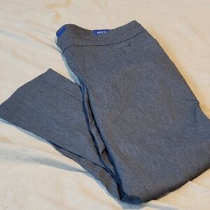 NET * Apt 9 Gray Petite Pants - Size 16